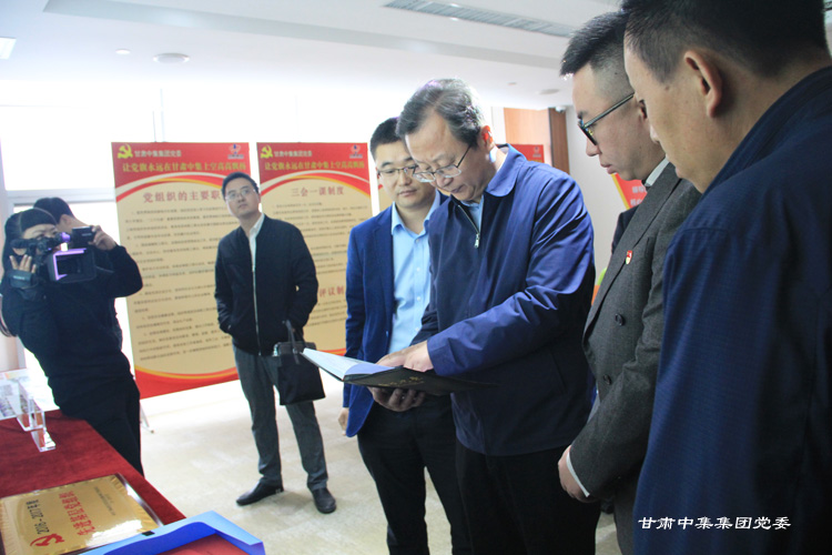 �m����ί��ί����..